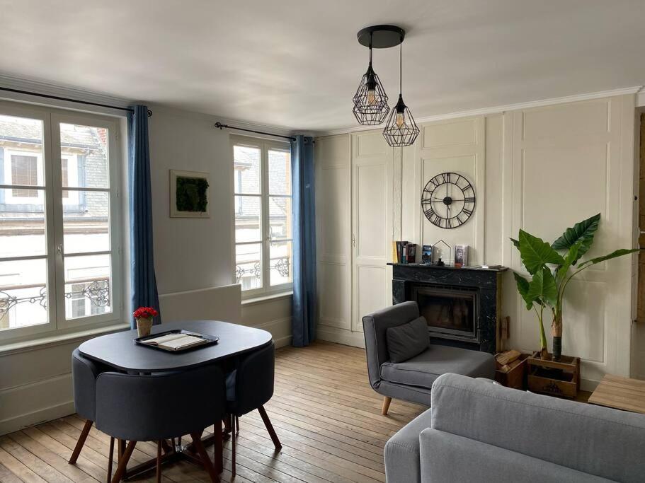 Charleville-Mézières Appartement De Charme En Hyper-Centre מראה חיצוני תמונה