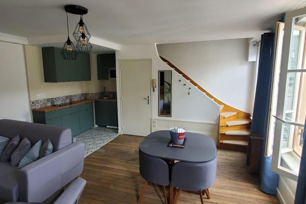 Charleville-Mézières Appartement De Charme En Hyper-Centre מראה חיצוני תמונה